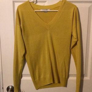 Yellow sweater